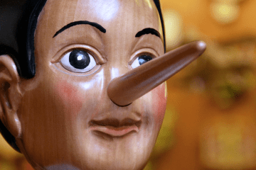 Liar head